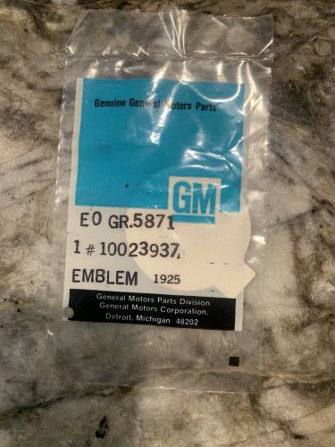 Nos Pontiac Fiero Mixed Nose Fascia Emblem Wheel Center Cap Lot, US $50.00, image 4