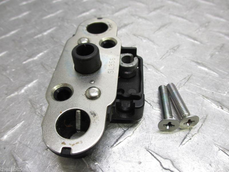 2011 09 10 11 12 SUZUKI GSXR1000 GSXR 1000 OEM REAR SEAT LATCH, US $19.95, image 4