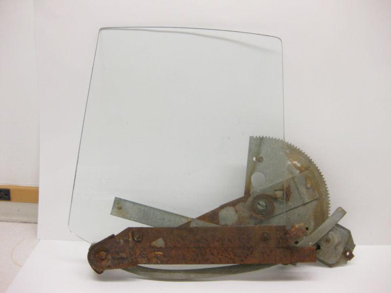 1964 1965 PLYMOUTH VALIANT BARRACUDA REAR SIDE WINDOW GLASS & HARDWARE GOOD, US $29.64, image 6