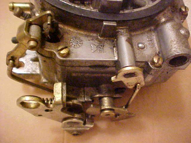 Edelbrock 1407 750 cfm Carb Used Very Little With New Studs & Nuts (LW), US $45.00, image 4