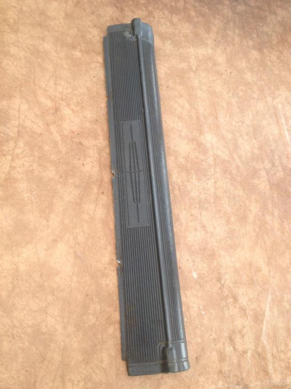 1967 Lincoln Continental door threshold, US $1.00, image 2