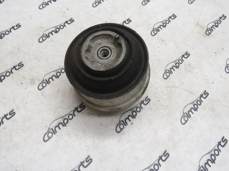 Mercedes w203 c240 c320 engine motor mount rubber left right 2001-2007