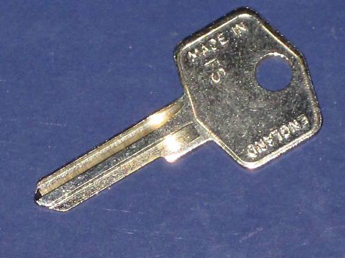 Lucas copy key blank  triumph norton bsa switch england wilmot breeden style
