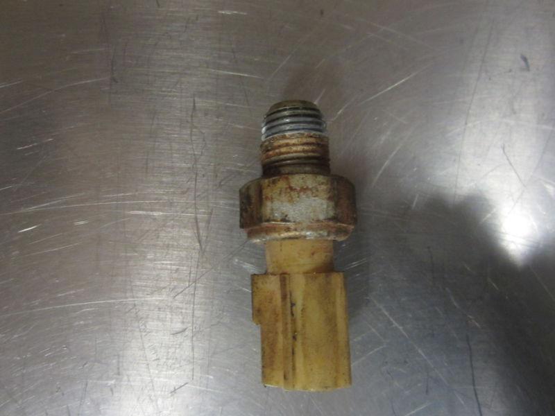 Buy WM008 ENGINE OIL PRESSURE SENSOR 2009 FORD F150 3 VALVE 5.4 in