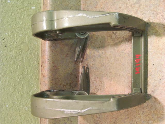 Johnson evinrude stern bracket port  stbd plate1974-1976 9.9 15 hp 386180 *15194