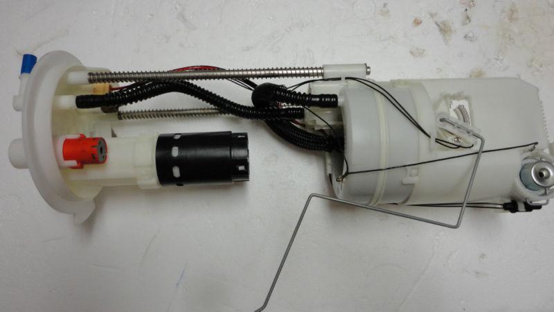 10 11 12 infiniti qx56 fuel sensor gauge gas pump tank assembly oem