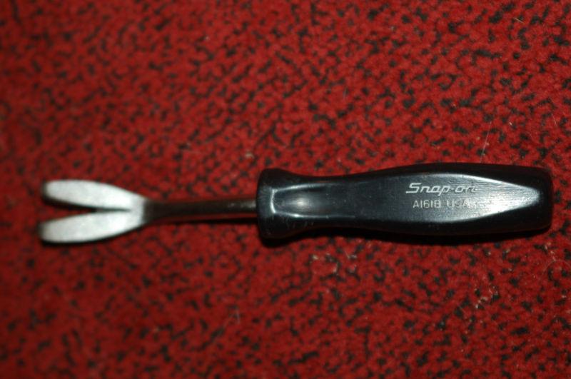 Snap on pry tool a161b  trim panel tool 