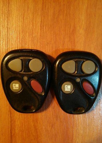 2 gm 4 button keyless entry remote fob *12490830* *ezsoemtx*