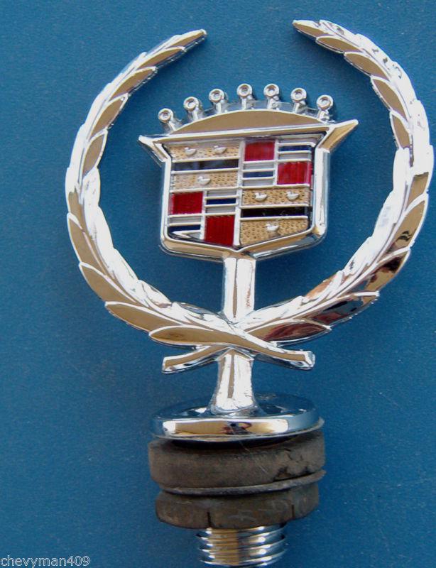 Cadillac hood ornament emblem sls deville eldorado 94 w/base bonnet 93-95? nice