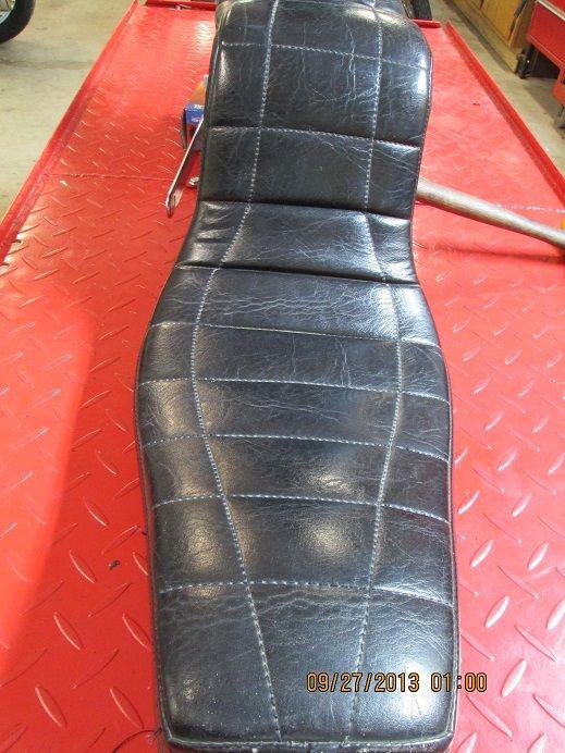 Purchase HARLEY DAVIDSON,SPORTSTER 60's KING & QUEEN SEAT & SISSY BAR