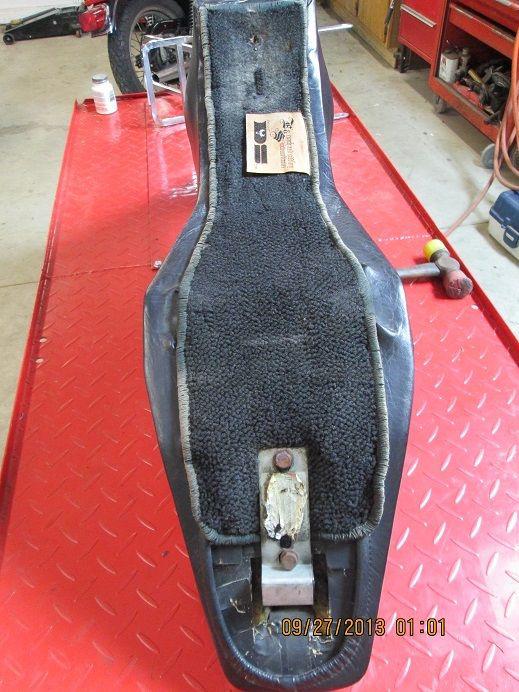 Purchase HARLEY DAVIDSON,SPORTSTER 60's KING & QUEEN SEAT & SISSY BAR