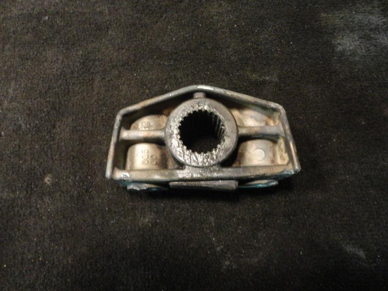 Used steering yoke #99999-01871-00 for 1986 yamaha v 150hp outboard motor 