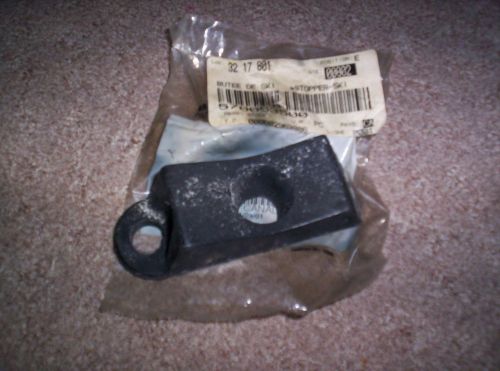 Ski doo snowmobile formula summit mxz touring rubber ski stopper oem 570053500