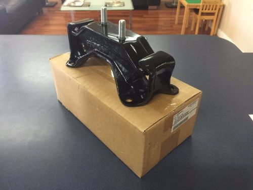 Subaru genuine impreza/wrx/forester xt "sti" group n 5 speed transmission mount