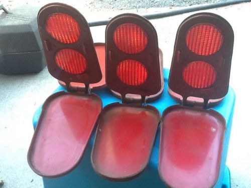 Vintage reflect-o-flare model 96 folding metal emergency road safety reflectors