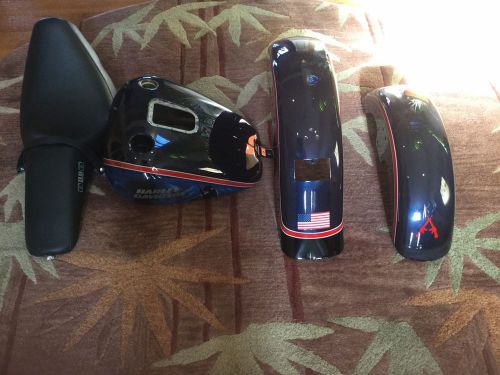 Harley davidson usmc tin set