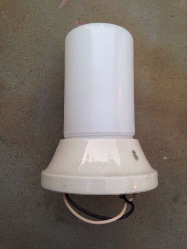 Vintage ceramic bathroom light fixture - travel trailer / camper