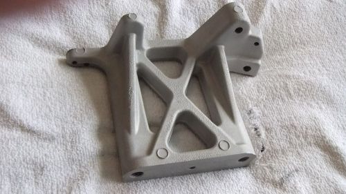 Toyota lexus sienna highlander engine mount bracket v6 12316-0a040