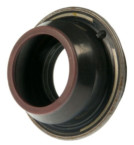 Transfer case output shaft seal rear national 710441