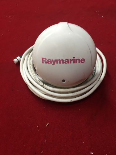 Raymarine rs-130 gps receiver