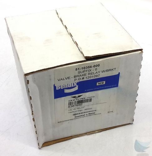 New old stock bendix brake relay valve w/brkt pn 51-10356-000