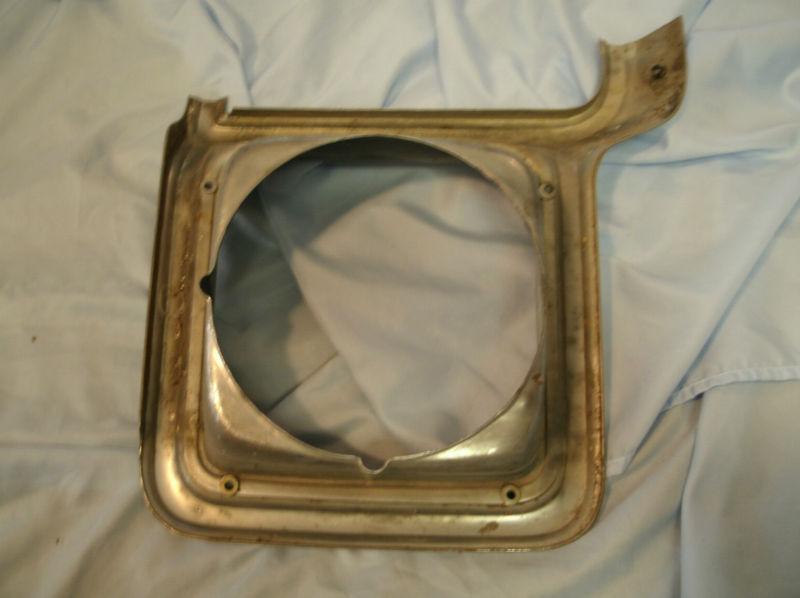 1973 CHEVY GMC TRUCK LH CHROME HEADLIGHT BEZEL TRIM 74 75 76 77 78 79 SILVERADO, US $9.99, image 2