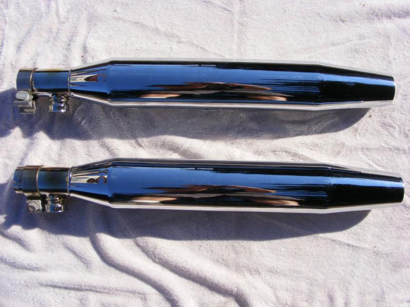 Purchase 20022005 03 04 Harley Davidson Heritage Softail factory exhaust muffler in Gresham