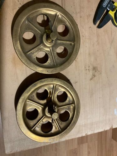 Pair edson forging sheave 4" a-450