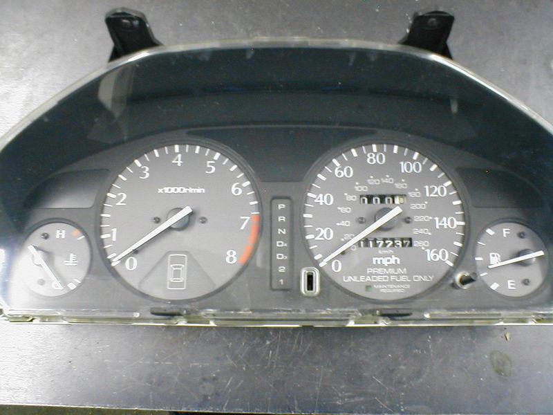 Purchase 19951998 ACURA TL 2.5 SPEEDOMETER GAUGES CLUSTER 117237 MILES in Cincinnati, Ohio, US