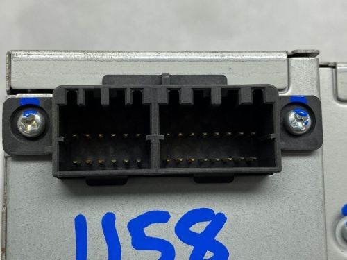 CD and DVD Changer Fits 2004-2008 Chrysler Pacifica 38423, US $89.99, image 11