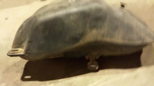 Used yamaha raptor 660 2001–2005  stock factory fuel gas tank  used 