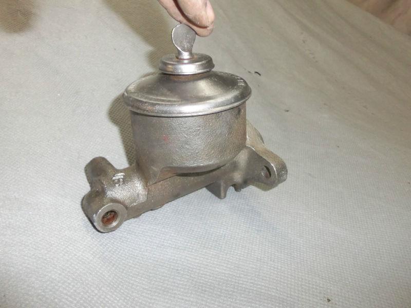 1963 CORVETTE ORIGINAL 7/8 THUMB SCREW MASTER CYLINDER 5462389 , US $205.50, image 9