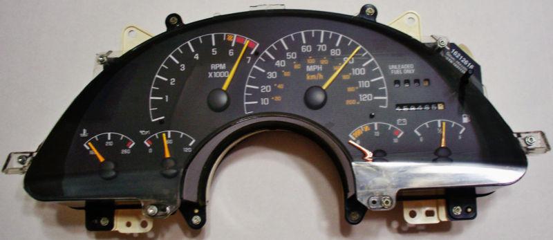Firebird 120 mph gauge cluster speedo speedometer cstr 16211152  gage 16212609