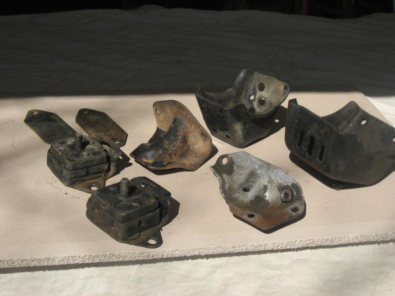 Jeep CJ7 engine/frame mount set from a 1984 Jeep CJ7, US $45.00, image 4