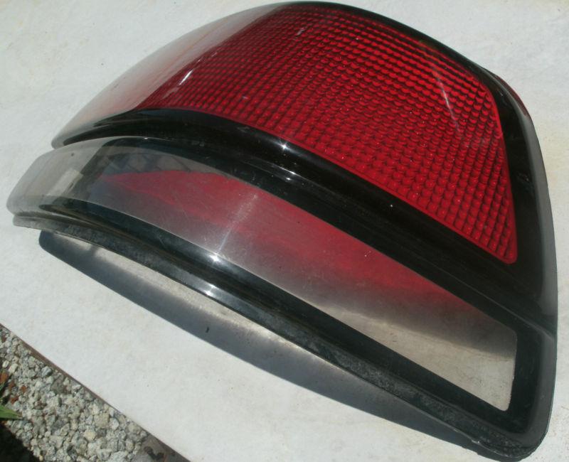 1988 88 89 90 91 Pontiac Grand Prix Right Hand Tail Light Lens Bezel Cover OEM , US $19.99, image 3