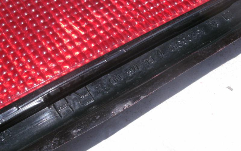 1988 88 89 90 91 Pontiac Grand Prix Right Hand Tail Light Lens Bezel Cover OEM , US $19.99, image 11