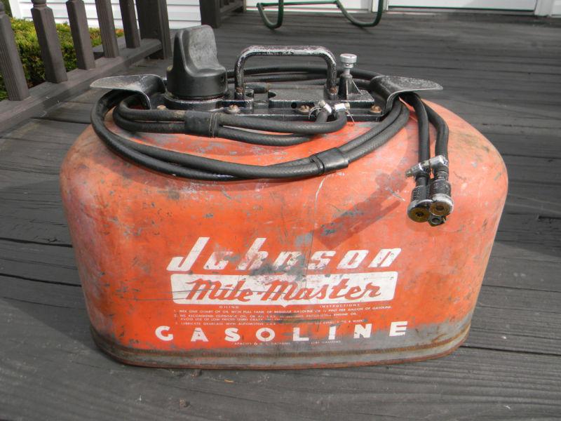 Vintage johnson 6 gal. mile master fuel tank