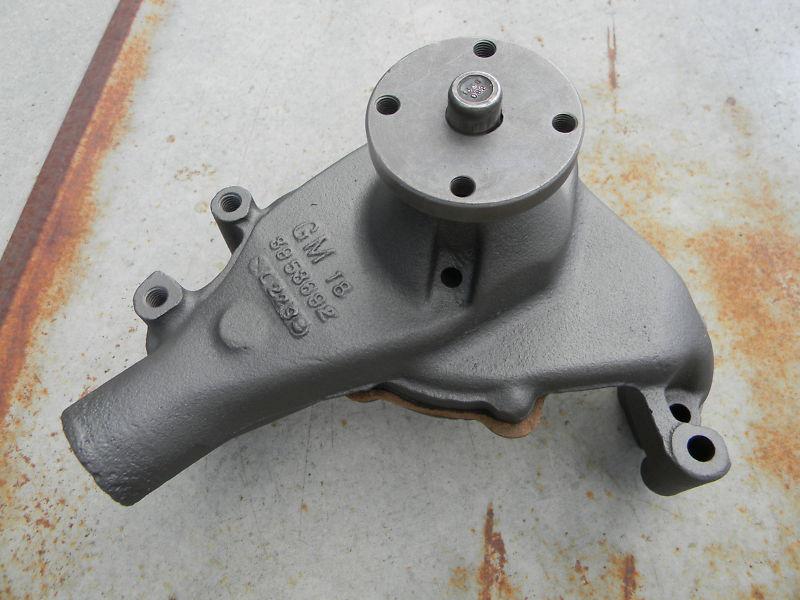 69 70 71 72 camaro chevelle nova impala 302 305 327 350 400 c10 z/28 water pump