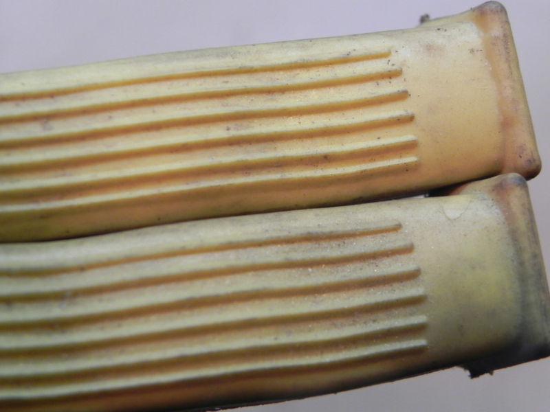 Vespa yellow rubber accessories for levers