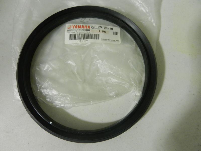 Yamaha yfm600 grizzly real tree hunter brake drum dust seal 3gh-25129-10-00 ag