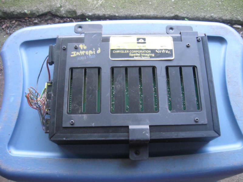 Dodge intrepid infinity amplifier amp 1992 - 1997 original chrysler