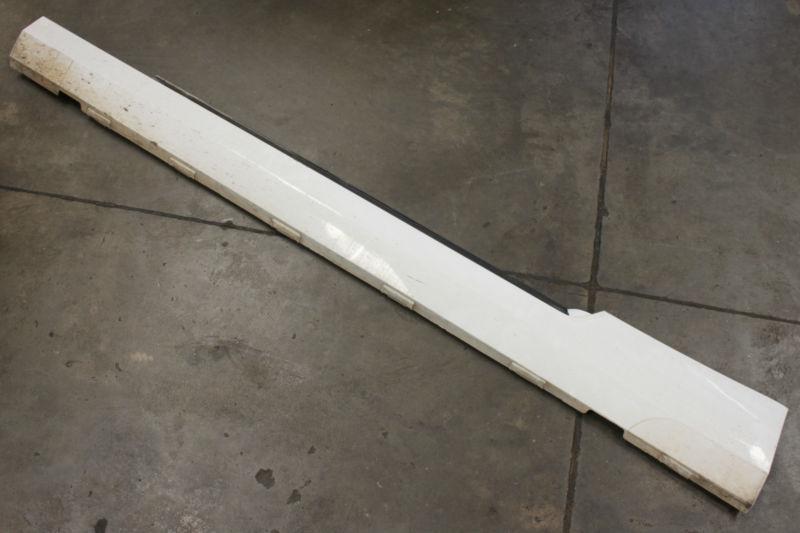 2010-2013 camaro rs lh driver rocker ground effect used gm