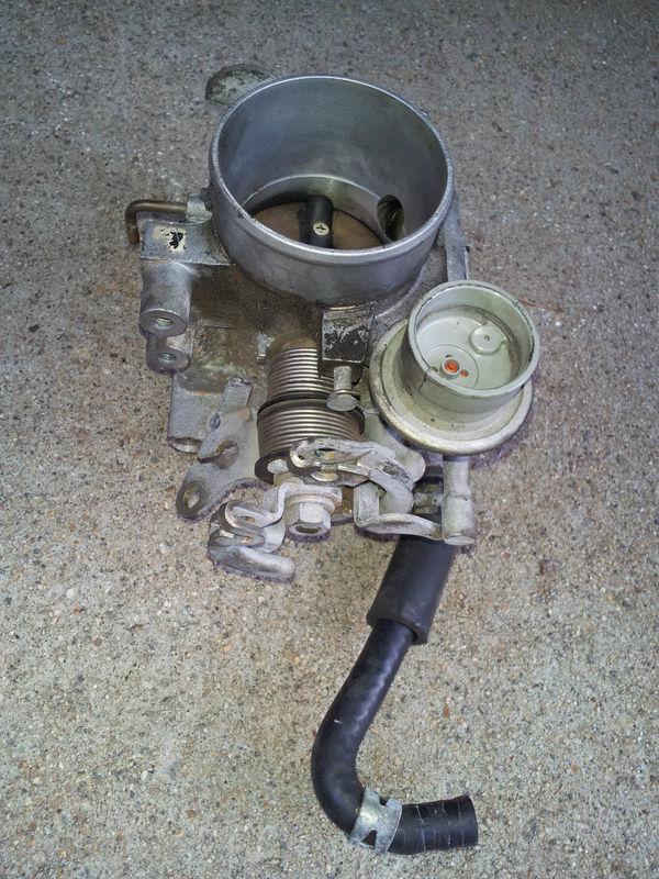 1990-95 TOYOTA 4RUNNER & PICKUP OEM THROTTLE BODY, US $47.99, image 2