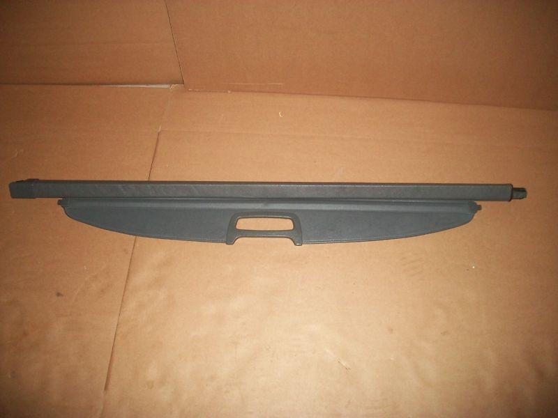 01 02 03 hyundai santa fe rear retractable cargo cover grey oem 