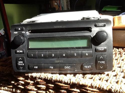 2006 toyota corolla radio with 6-disc cd changer
