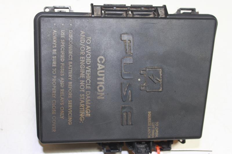 04 pacifica fuse box 310319