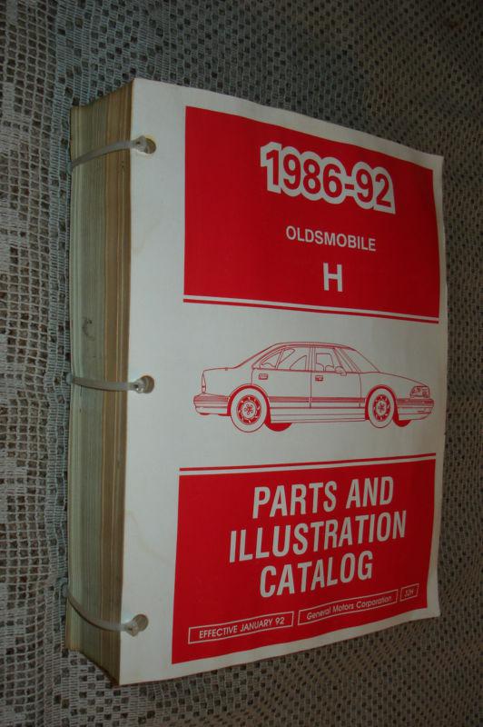 Purchase 198692 OLDSMOBILE DELTA 88 ROYALE PARTS BOOK CATALOG GM