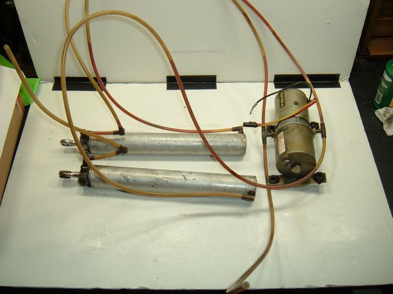 Ford galaxie convertible pump and cylinders (pistons)  #1228