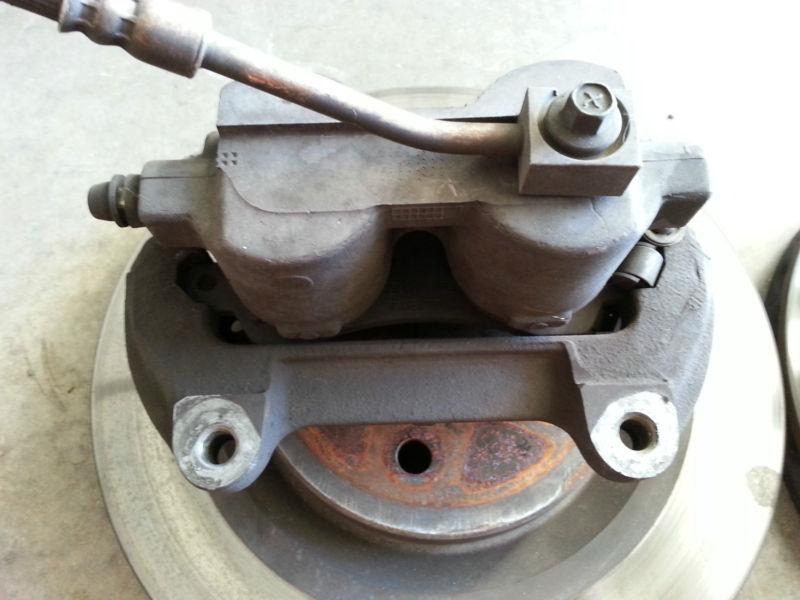 Purchase 2003/2004 Mustang Cobra Front Brakes Calipers PBR 13 in Black