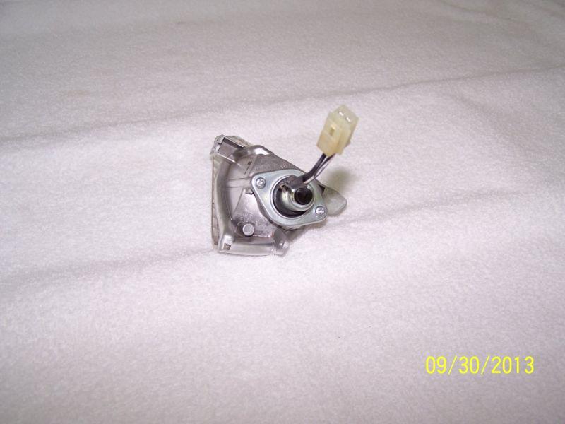 Suzuki gsxr 600 / 750 rear turn signal oem ( left )